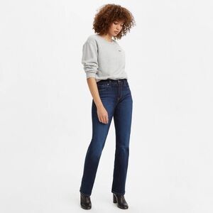 Levi’s Women’s Jeans - Classic Boot Cut - Stretch Fit - Size 34